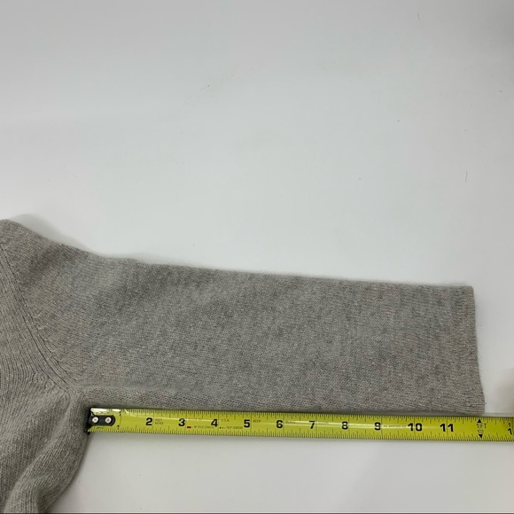 Ann Taylor Gray Iridescent Beaded Lambswool Angora Blend Preppy Cardigan Medium - Picture 15 of 15